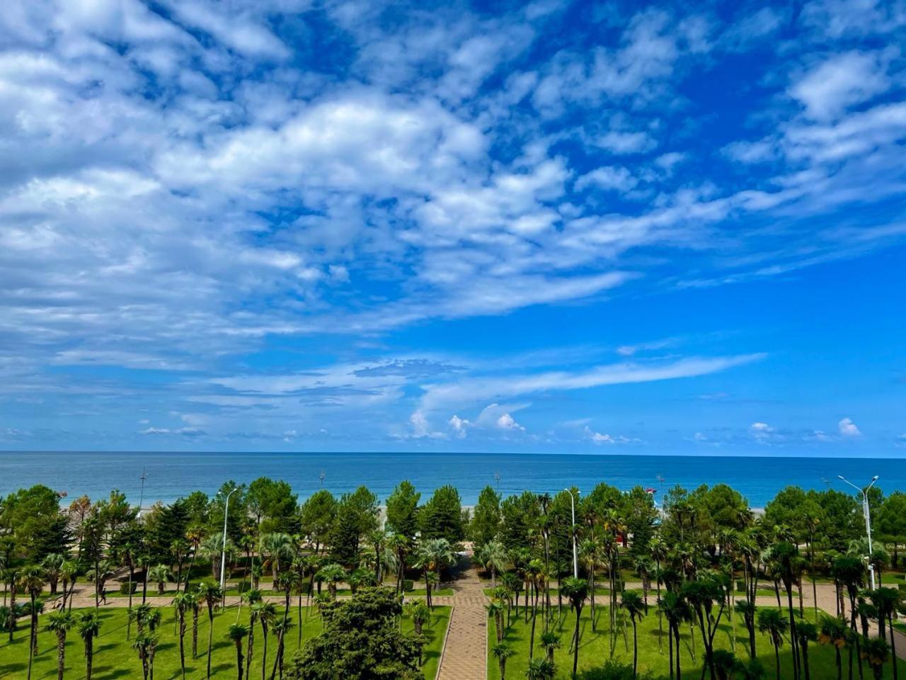 Bellevue Residential Hotel Batumi Exterior foto